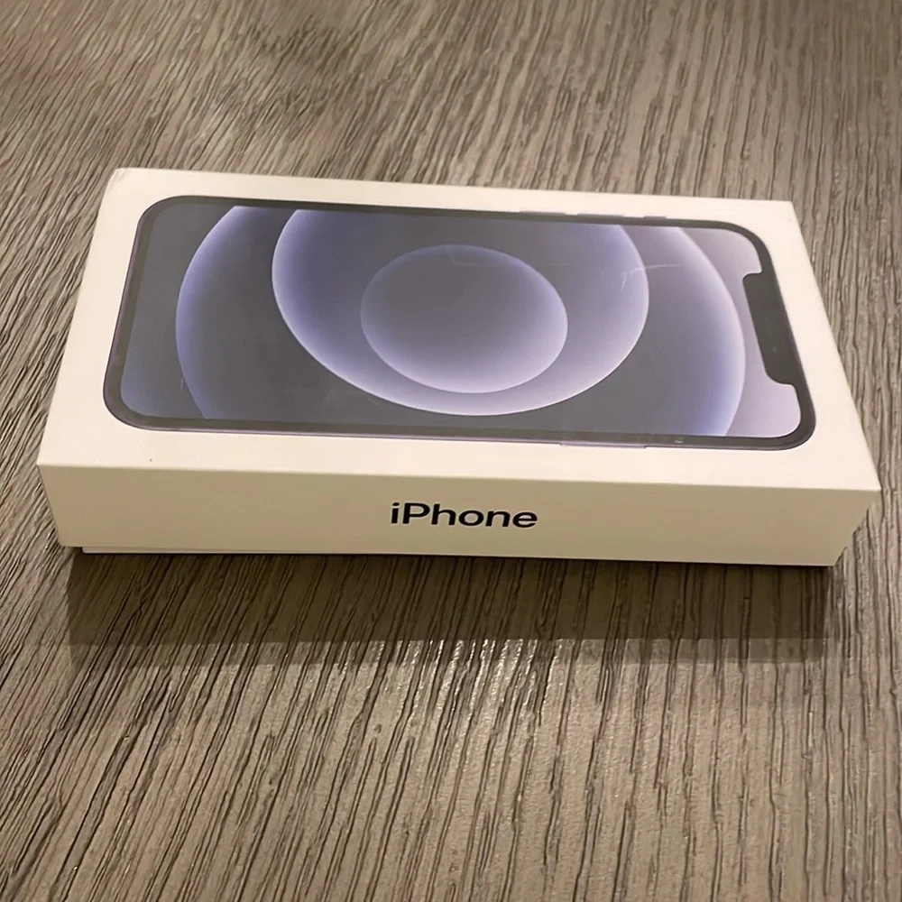 BRAND NEW IPhone 12 - 128GB- black